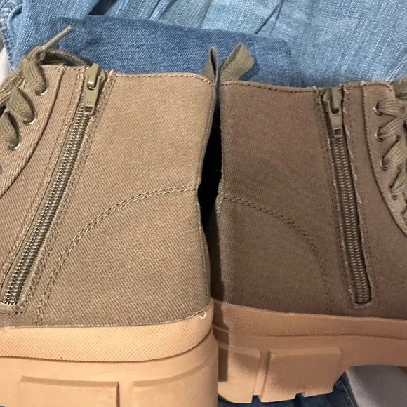 No Boundaries NoBo Combat Boots Women’s Size 8 Lace Up Zip Chunky Sole - Picture 6 of 7